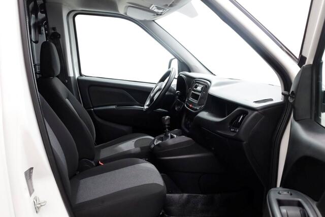 Fiat DOBLO Cargo 1.6 MJ 105pk L1H1 Airco 04-2022