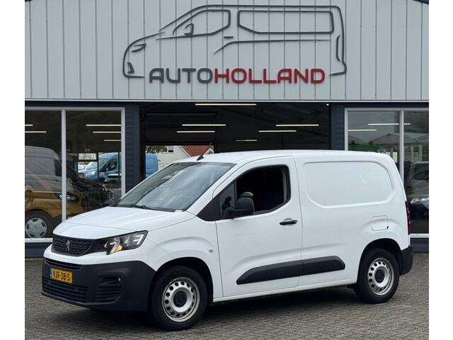 Fiat DOBLO 1.6 MJ 77KW 105PK EURO 6 3 ZITS BIJRIJDERSBANK/ AIRCO/ CRUISE CONTROL/ NAVIGATIE/ 100% DEALERONDERHOUDEN