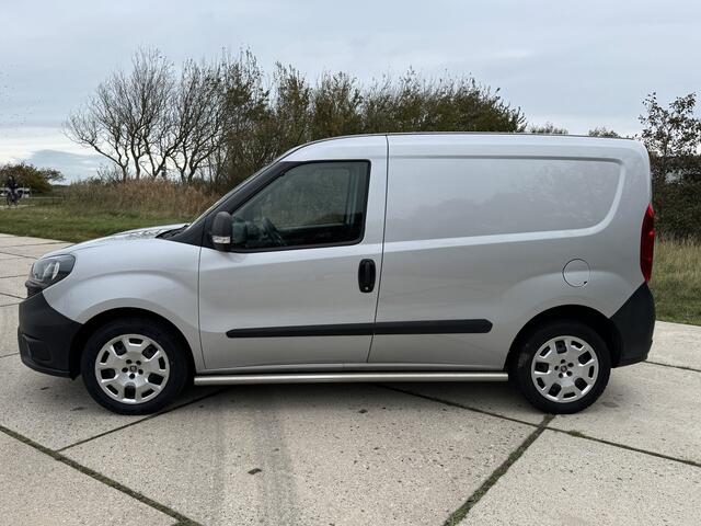 Fiat DOBLO Cargo 1.3 MJ L1 H1 103.261km NAP airco cruise EURO 6