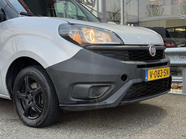 Fiat DOBLO Cargo 1.6 MJ L1H1 | NL-auto | Airco | Cruisec. | Navi | PDC | Trekhaak