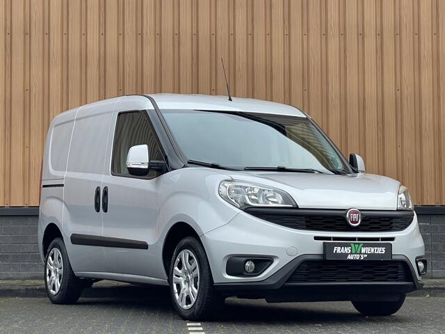 Fiat DOBLO 1.3 MJ L1 | Ex. BTW | Trekhaak | | Navigatie | Airconditioning | Cruise Control | Bluetooth | DAB | Multifunctioneel Stuurwiel | Elektrische Spiegels | Elektrische Ramen |