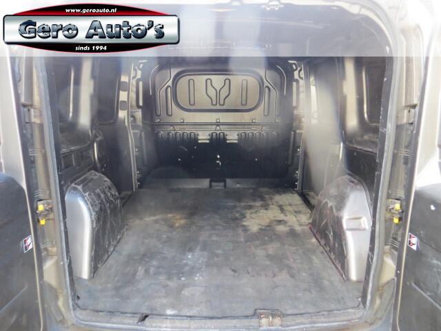 Fiat DOBLO Cargo 1.3 MJ L1H1 Actual schuifdeur rechts nette bedrijfswagen ,airco elec pakket