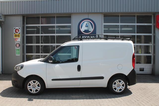 Fiat DOBLO BASIS BESTELWAGEN