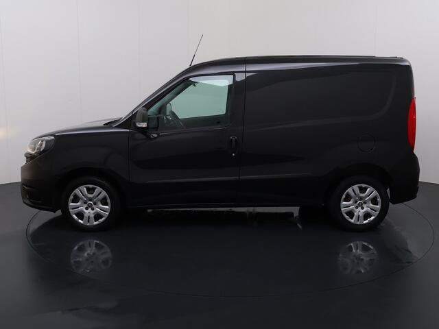 Fiat DOBLO Cargo 1.6 MJ L1H1 ECO JET, 3 persoon, EURO 6, Cruise Control, airco, navigatie, 6 bak