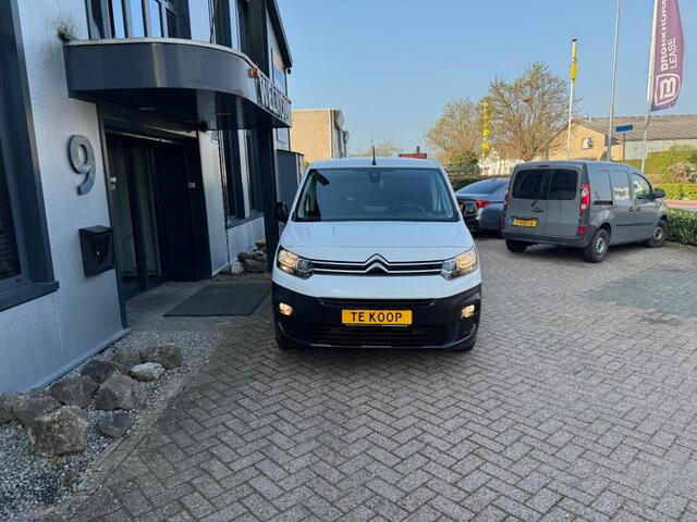 Fiat DOBLO e-doblo 136pk 50KWh 3-pers, Navi, Camera, PDC, Cruisecntrl, ECC, TOPSTAAT! fiat