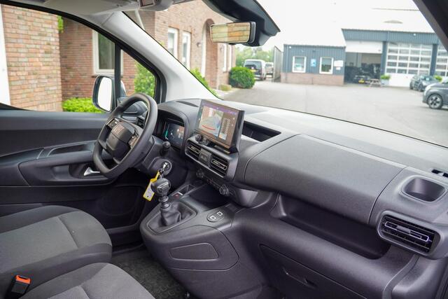 Fiat DOBLO 1.5D 100 pk L2 Navi, Camera, BPM vrij, PDC V+A Laadruimte Pakket, Apple Carplay, 3-Zits