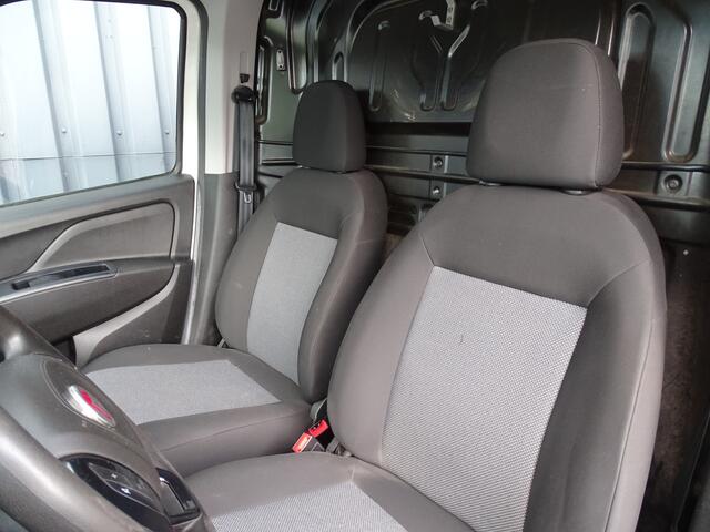 Fiat DOBLO Cargo 1.3 MJ L1H1 Actual | Euro6 | Airco | Bluetooth | R-zijschuifdeur