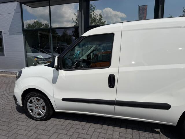 Fiat DOBLO Cargo 1.6 MJ L1H1 S Trekking schade, airco, cruise, navi, MARGE