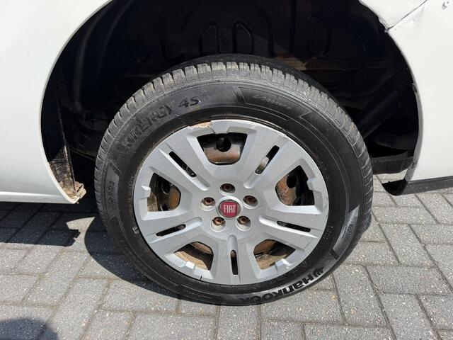 Fiat DOBLO Cargo 1.6 MJ L1H1 S Trekking schade, airco, cruise, navi, MARGE
