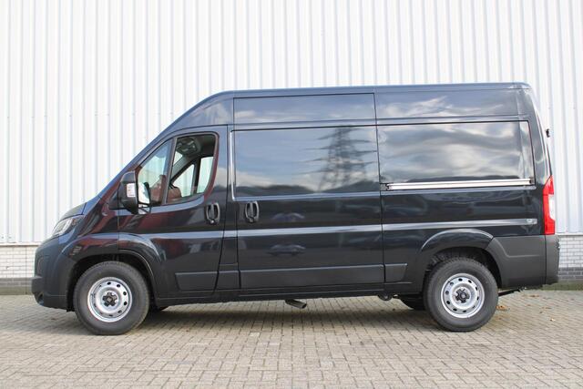 Fiat DUCATO 2.2 MultiJet 140 PK S&S L2H2 3.3t | 140 pk | Airco | Zijschuifdeur links | Trekhaak | Techno pakket | Worksite light |