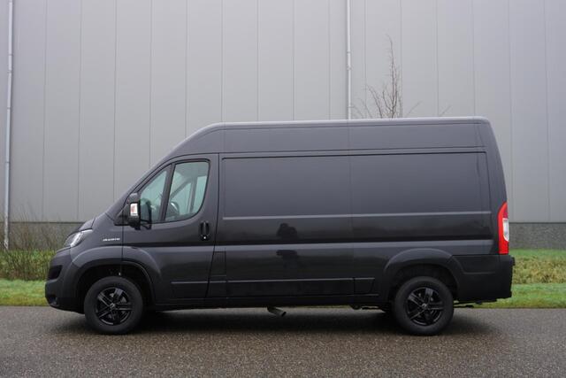 Fiat DUCATO 35 2.3 MultiJet L2H2 140 pk |BPM voordeel |Camera |Cruise |Navi |Climate control |Trekhaak |Parkeersensoren |1e eigenaar |3500 KG |EURO6D |Topstaat |Mistlampen |Metallic