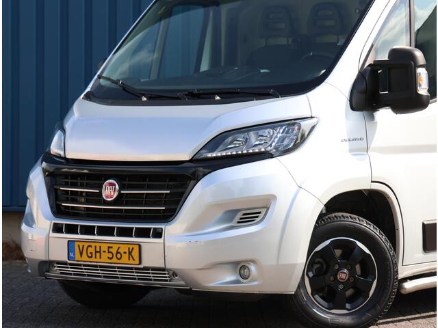 Fiat DUCATO 30 2.3 120PK MultiJet L2H2 | Navigatie | Achteruitrijcamera | Parkeersensoren Achter | Zijschuifdeur Rechts | Trekhaak | Houten Laadruimte Betimmering | Climate Control | Cruise Control | Sidebars | Achteropstap