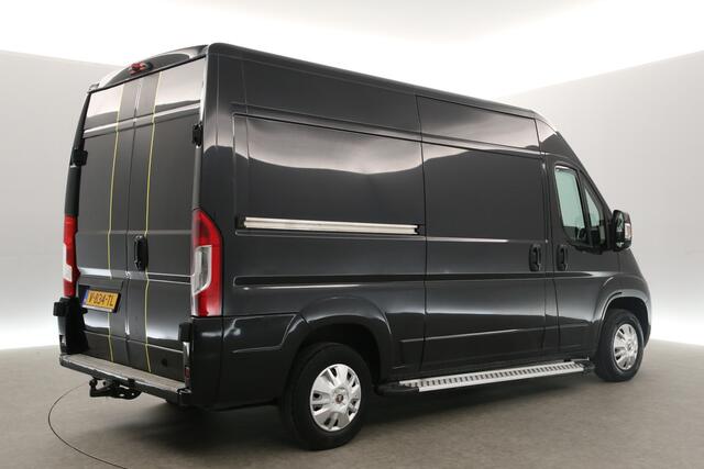 Fiat DUCATO 30 2.3 MultiJet L2H2 Automaat Airco Camera Cruise Trekhaak Navigatie 3 Persoons Elektrpakket
