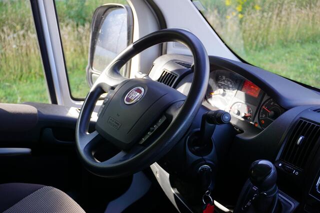 Fiat DUCATO 35H 2.3 MultiJet L2H2 180pk Automaat |2 stoelen |2 airbags |Standkachel |Climate |Clima |Cruise |Camera |Trekhaak |Parkeersensoren |BPM voordeel |3500 KG |Heavy