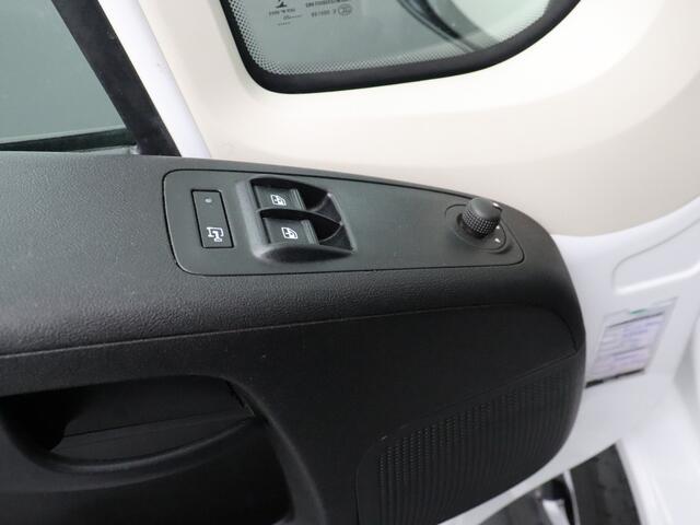Fiat DUCATO 2.3MultiJet 120Pk L2H2 Edition | Navigatie | Camera | Airco | Cruise | 3-Persoons | Betimmering
