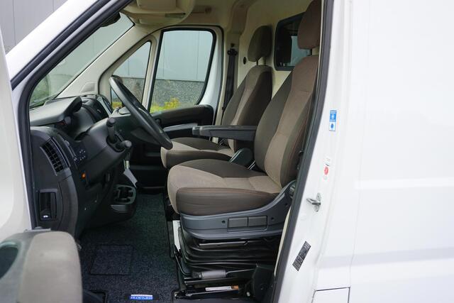 Fiat DUCATO 35H 2.3 MultiJet L2H2 180pk Automaat |2 stoelen |2 airbags |Standkachel |Climate |Clima |Cruise |Camera |Trekhaak |Parkeersensoren |BPM voordeel |3500 KG |Heavy