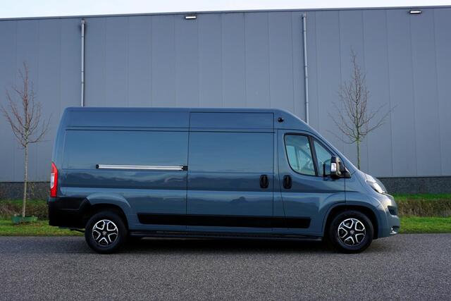 Fiat DUCATO 35H HD 2.2 MultiJet L3H2 in Topstaat |180 pk |Automaat |Camera |Cruise |Navi |Climate |Keyless |EURO6 |1e eigenaar |Digitaal dashboard |Dode-hoek sensoren |Carplay |Android auto