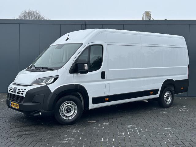 Fiat DUCATO 3.5T 2.2 MJ MAXI 180 PK EAT8 AUTOMAAT / L4H2 / NIEUWSTAAT / 7.694 KM !! / CAMERA / AIRCO / CRUISE / 3.000 KG AHG