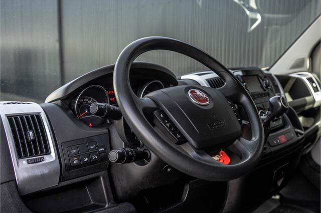 Fiat DUCATO 2.3 MultiJet Bakwagen met laadklep | 141 PK | Euro 6 | Cruise | Camera | Airco | Navigatie