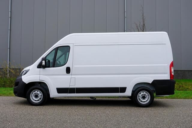 Fiat DUCATO 35 2.2 MultiJet L2H2 VERWACHT |in Topstaat |Camera |Cruise |Navi |2e airbag |3500 KG |1e eigenaar |140 pk |Mooie camperbasis |Parkeersensoren |Bluetooth media en telefonie