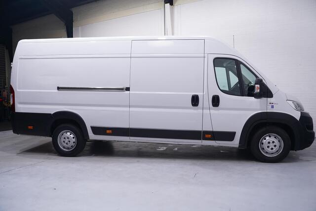Fiat DUCATO 2.3 Mjet 130 pk L4H2 Navi, Cruise control Laadruimte Pakket, PDC achter, APK 12-2026, 3-Zits