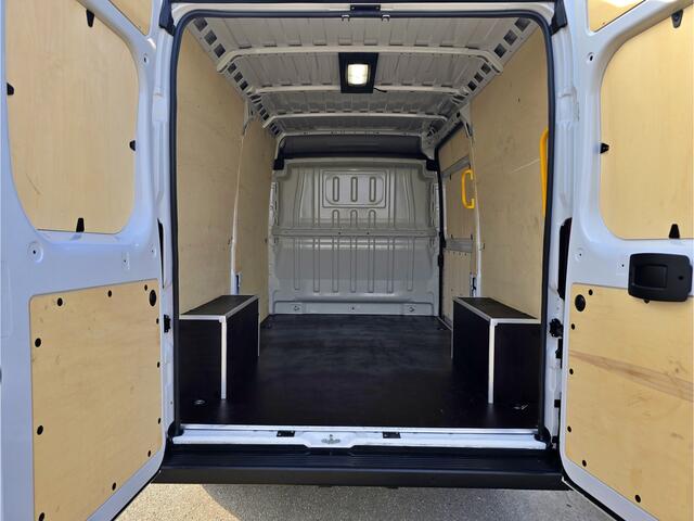 Fiat DUCATO 35 2.2 MultiJet L2H2 - 140 Pk - Euro 6 - Navi - ParkeerCamera - Airco - Cruise Control