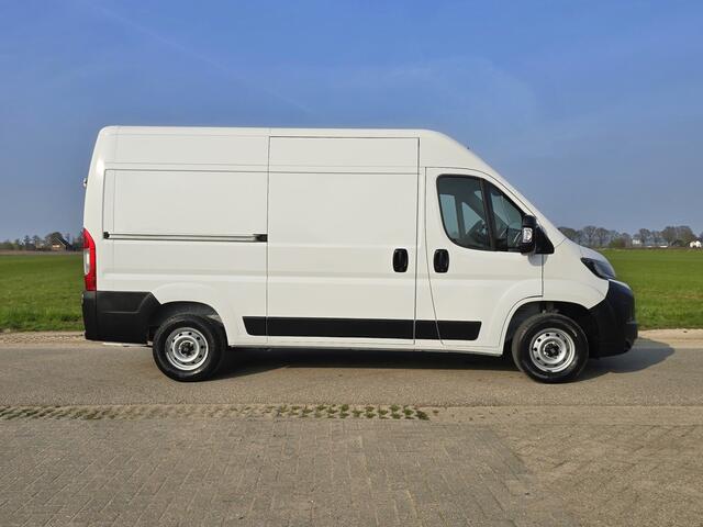 Fiat DUCATO 35 2.2 MultiJet L2H2 - 140 Pk - Euro 6 - Navi - ParkeerCamera - Airco - Cruise Control