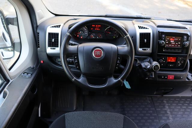 Fiat DUCATO 35 2.3 MultiJet L3H2 2021 | 1e Eigenaar | Elektrische Laadklep | Achteruitrij Camera | Dealer Onderhouden | Cruise Control | Navigatier | Airco | Climate Cointrol | Nationale Autopas