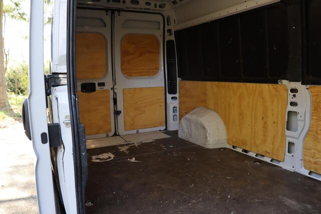 Fiat DUCATO 35 2.3 MultiJet L3H2 2021 | 1e Eigenaar | Elektrische Laadklep | Achteruitrij Camera | Dealer Onderhouden | Cruise Control | Navigatier | Airco | Climate Cointrol | Nationale Autopas