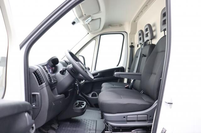 Fiat DUCATO 2.2 L2H2 120MJT 88kW | 3-persoons | Betimmering | Cruise-control