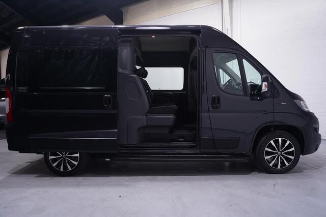 Fiat DUCATO 2.3 MultiJet 120 pk Dubbel Cabine L2H2 Navi Camera, Cruise Control, Trekhaak 2.500 kg, 6-Zits, NAP