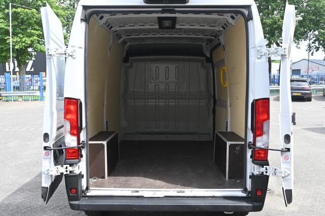 Fiat DUCATO L2H2 140 pk 3.5t Camera, 270 Graden achterdeuren