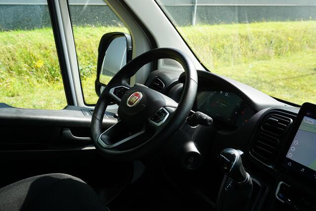 Fiat DUCATO 2.2 MultiJet 180 L2H2 3.5t Automaat |Adaptive Cruise |Camera en digitale binnenspiegel |Standkachel |2 stoelen |2 airbags |Trekhaak |Stoelverwarming |Parkeersensoren voor en achter
