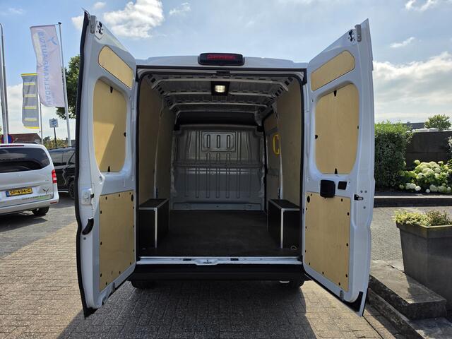 Fiat DUCATO 2.2 MultiJet 140 S&S L2H2 3.5t * Camera * Cruise Control * Airco * 3,0t Trekgewicht *