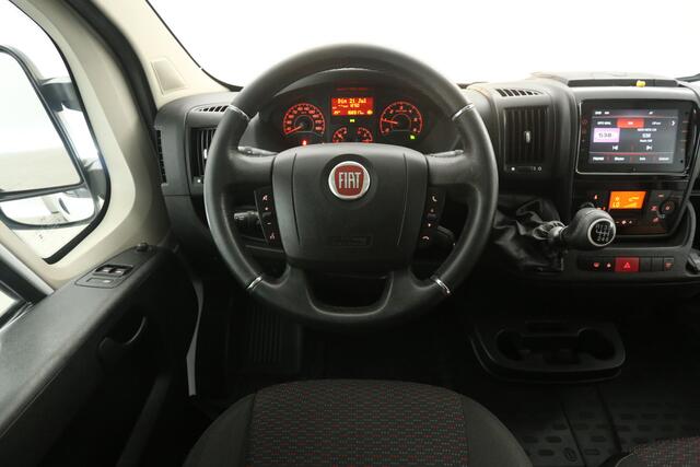 Fiat DUCATO 2.2 MultiJet L3H2 | Airco | Cruise | Camera | Carplay | 3 Zits | Navi | LED