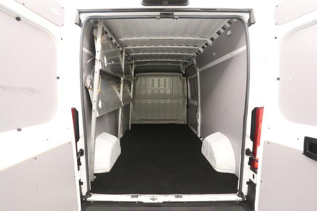 Fiat DUCATO 2.2 MultiJet L3H2 | Airco | Cruise | Camera | Carplay | 3 Zits | Navi | LED