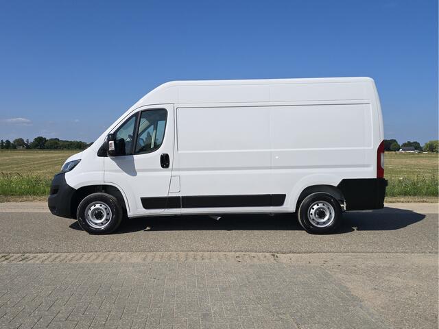 Fiat DUCATO 2.2 MultiJet 140 S&S L2H2 3.5t - Euro 6 - 140 Pk - Navi - ParkeerCamera - Airco - Cruise Control