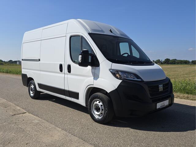 Fiat DUCATO 2.2 MultiJet 140 S&S L2H2 3.5t - Euro 6 - 140 Pk - Navi - ParkeerCamera - Airco - Cruise Control