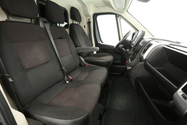 Fiat DUCATO Peugeot Boxer 2.2 BlueHDi 165PK L2H1 | Airco | Cruise | Camera | 3 Zits | Trekhaak | Carplay