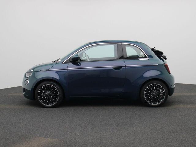 Fiat E-500 C La Prima 42 kWh | AppleCarplay & Android Auto | Canvas Schuifdak | Lichtmetalen Velgen | Climate Control | Navigatie |