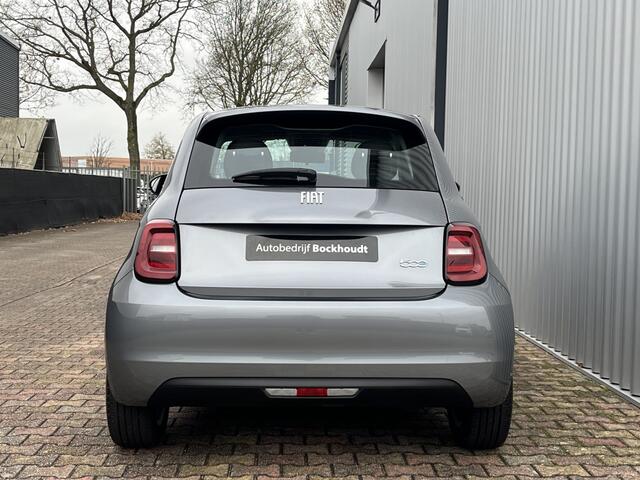 Fiat E-500 Urban 42 kWh | Navigatie | Apple CarPlay | Cruise Control