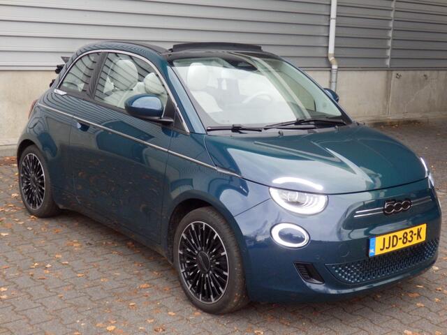 Fiat E-500 La Prima by Bocelli 42 kWh | Cabriolet | Leder | Apple Carpl / A