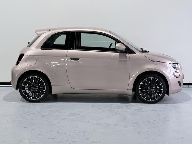 Fiat E-500 Icon 42 kWh CAMERA 17 INCH VELGEN