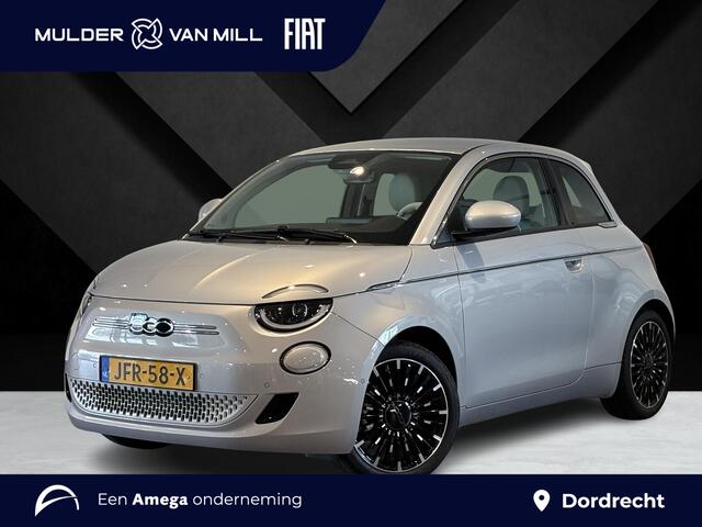 Fiat E-500 La Prima 42 kWh | 8 JAAR GARANTIE! | LEDER | APPLE CARPLAY / ANDROID AUTO | CAMERA | NAVI | DODEHOEK BEWAKING |