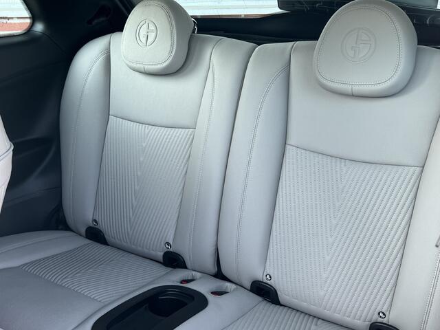 Fiat E-500 Giorgio Armani Edition 42 kWh | LED | JBL | Limited Edition