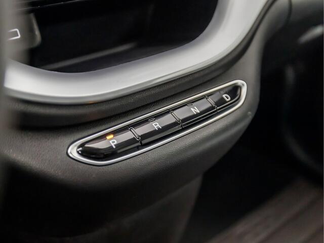 Fiat E-500 C Sport Icon 42 kWh Automaat (APPLE CARPLAY, GROOT NAVI, CLIMATE, LED, LM VELGEN, CRUISE CONTROL, NIEUWSTAAT)