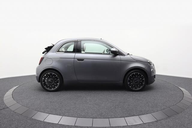 Fiat E-500 Cabrio La Prima | 42kWh | Adaptive cruise | Camera | Stoelverwarming
