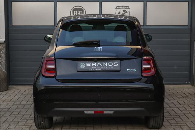 Fiat E-500 La Prima 42 kWh 1e eig Full option Schuifdak Garantie
