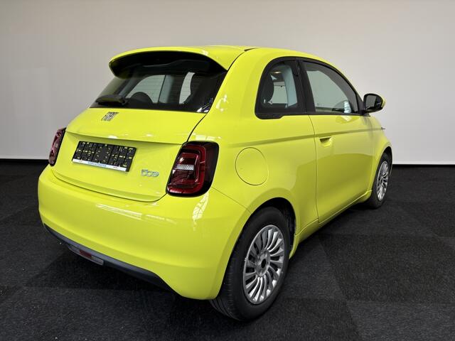 Fiat E-500 24 KW ICON SOH 92% Car play Cruise Control Lane assist