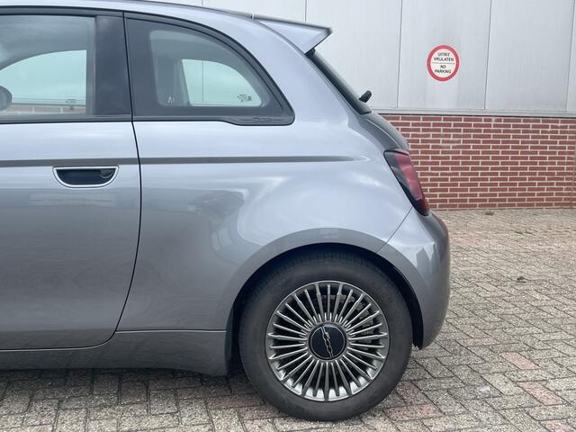 Fiat E-500 Icon 42 kWh | Navi | Carplay | Cruise | PDC | 16"